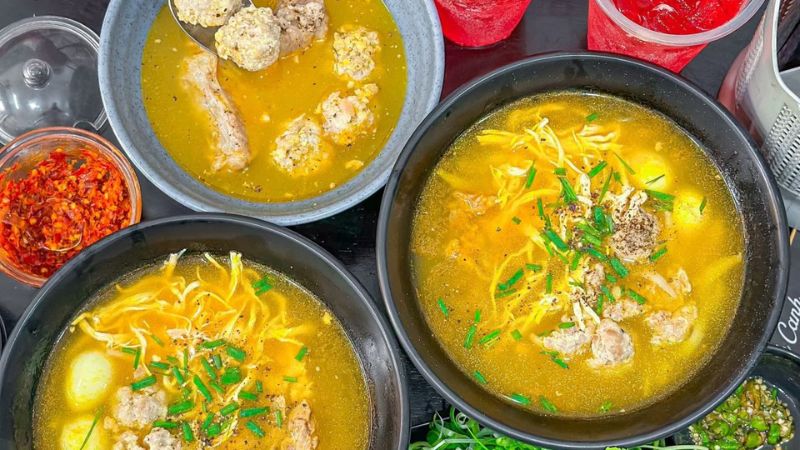 Đi ăn bánh canh Hà Lan - Đặc sản Đắk Lắk trứ danh